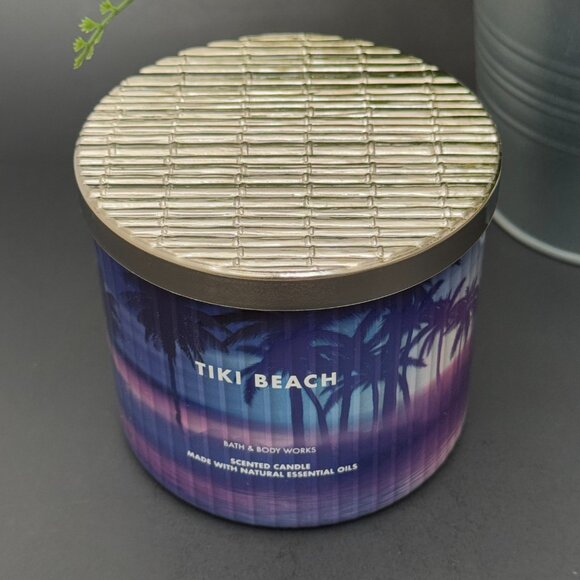 BBW Tiki Beach Bath & Body Works 3 Wick Candle - Picture 4 of 10